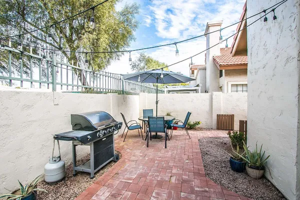 $2,250 | 1818 East Ranch Road, Tempe, AZ 85284
