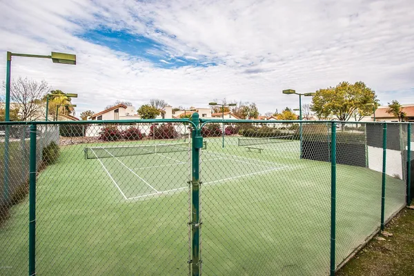$2,250 | 1818 East Ranch Road, Tempe, AZ 85284