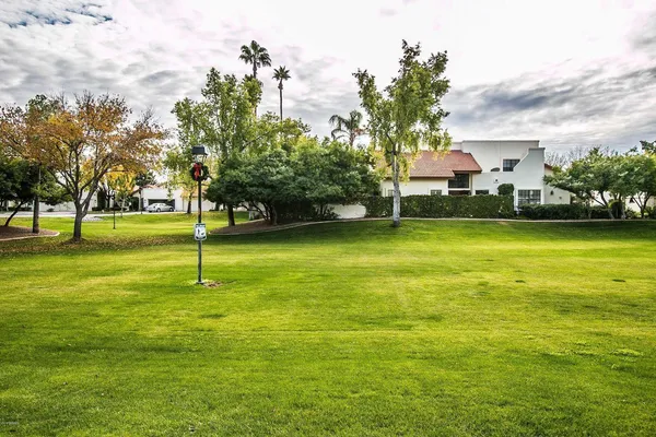 $2,250 | 1818 East Ranch Road, Tempe, AZ 85284