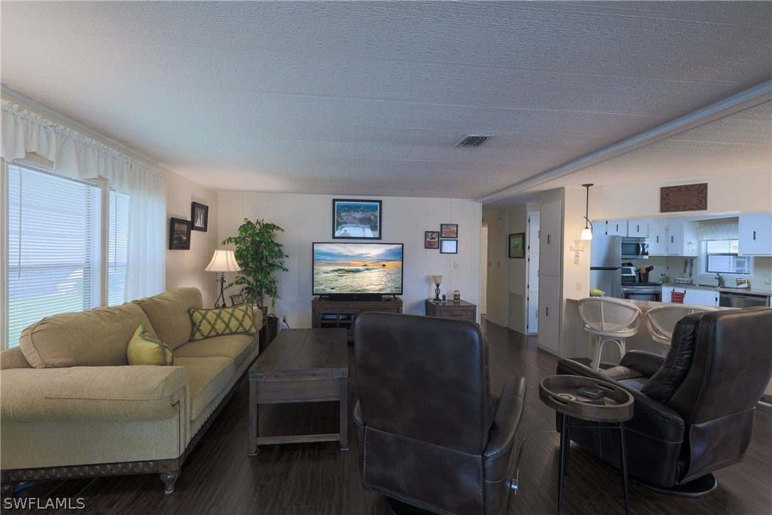 9255 Pitt Road Bonita Springs, FL 34135 - Photo 9 of 29 Gallery Image 9