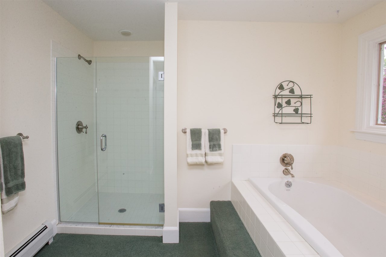 1786 Weeks Hill Road Stowe, VT 05672 - Photo 14 of 25 Gallery Image 14