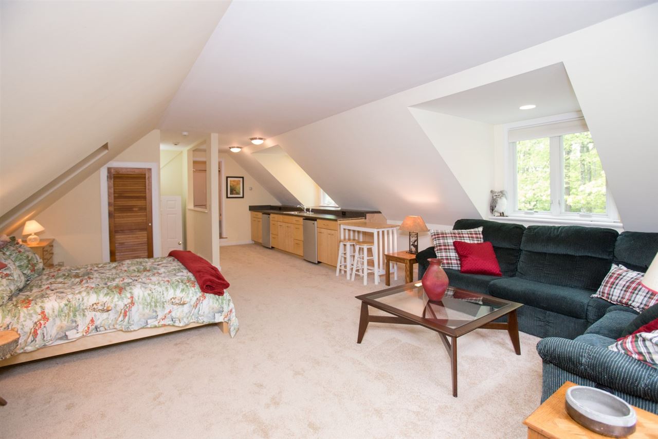 1786 Weeks Hill Road Stowe, VT 05672 - Photo 17 of 25 Gallery Image 17