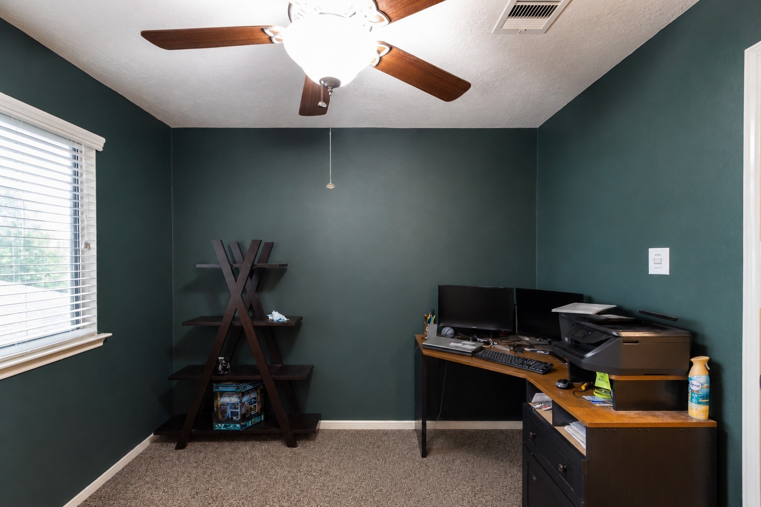 921 Sage Street Baytown, TX 77521 - Photo 27 of 38 Secondary Bedroom