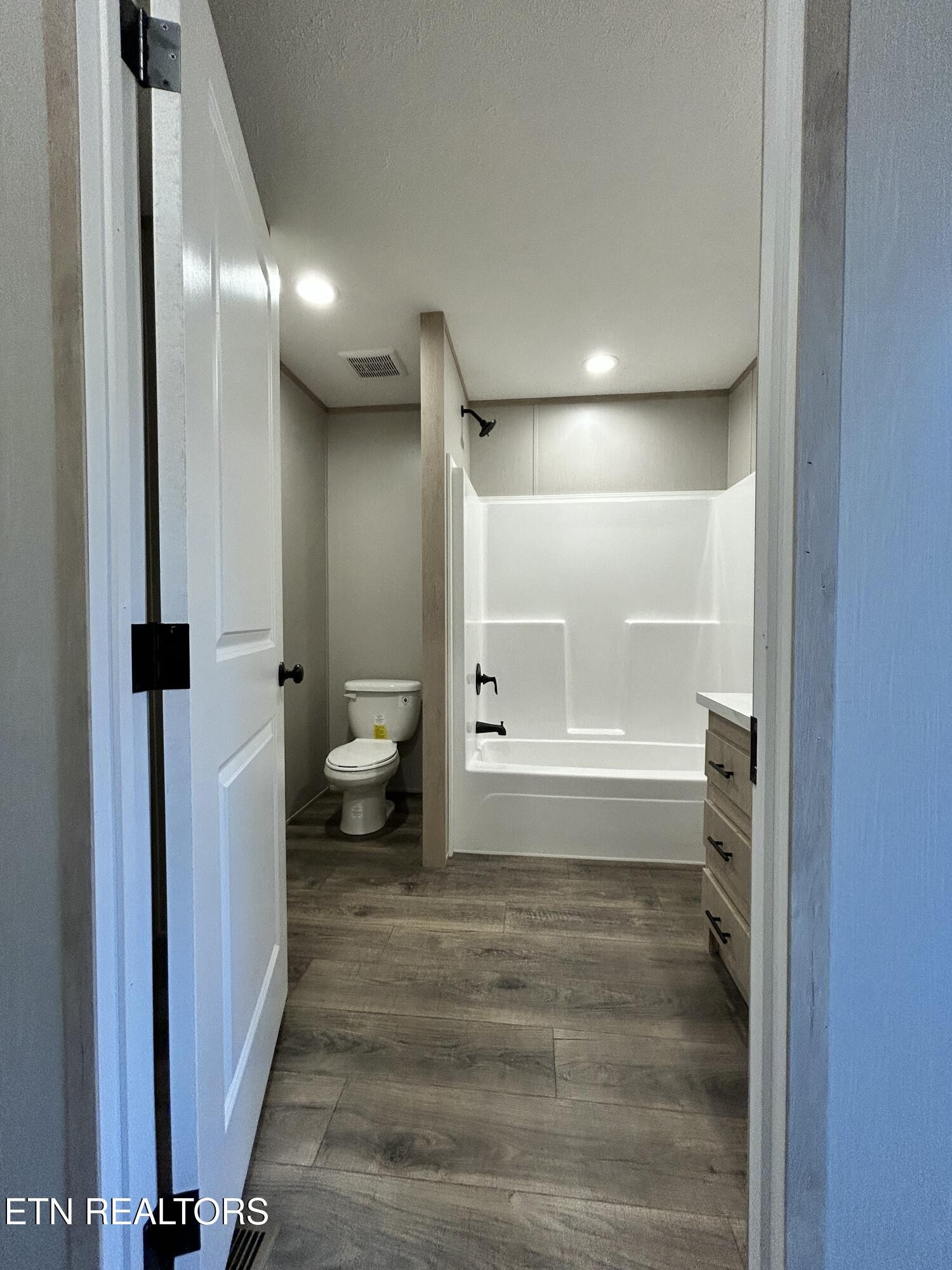 492 Foster Road Lenoir City, TN 37771 - Photo 28 of 42 Gallery Image 28