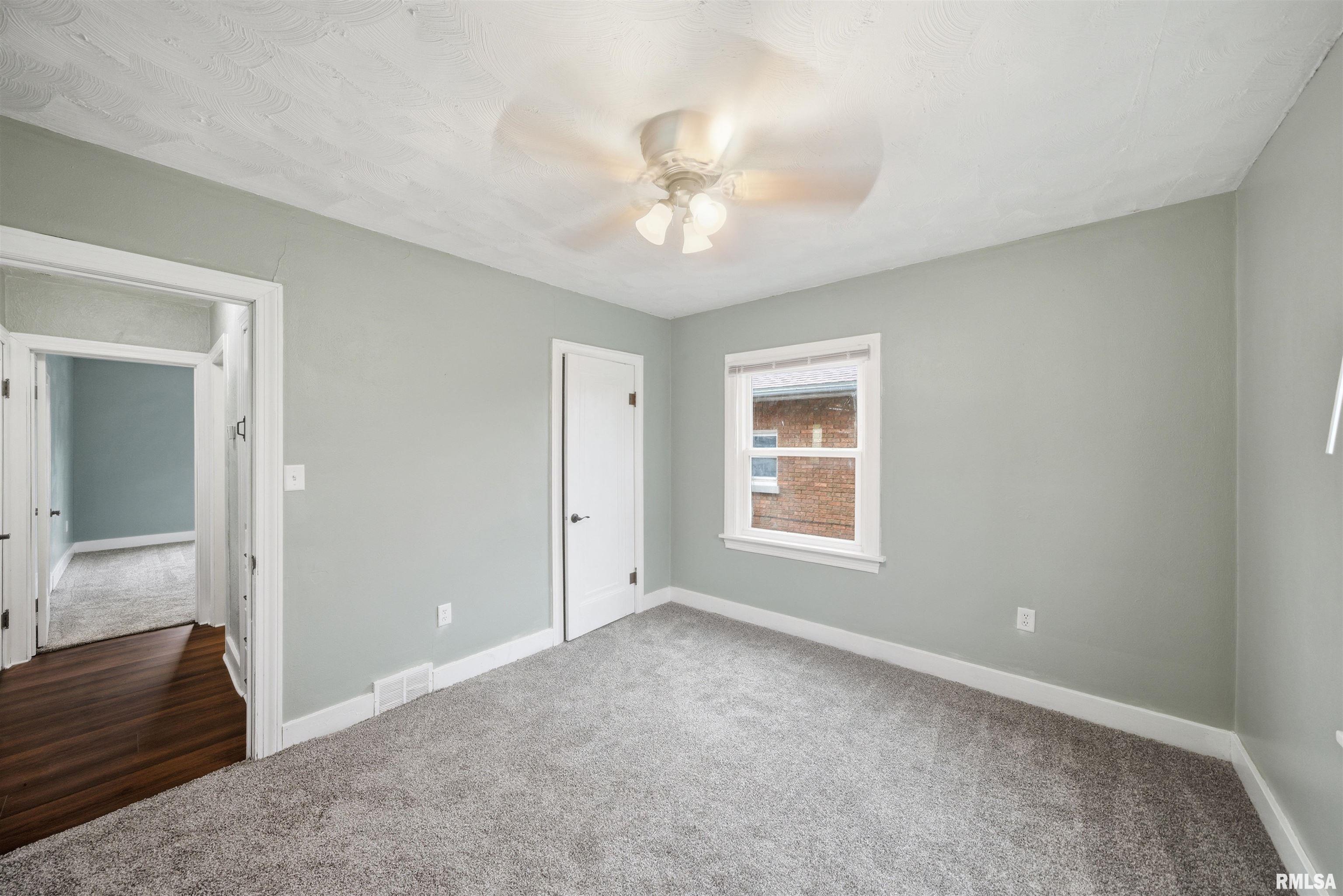 2420 Court Street Pekin, IL 61554 - Photo 33 of 39