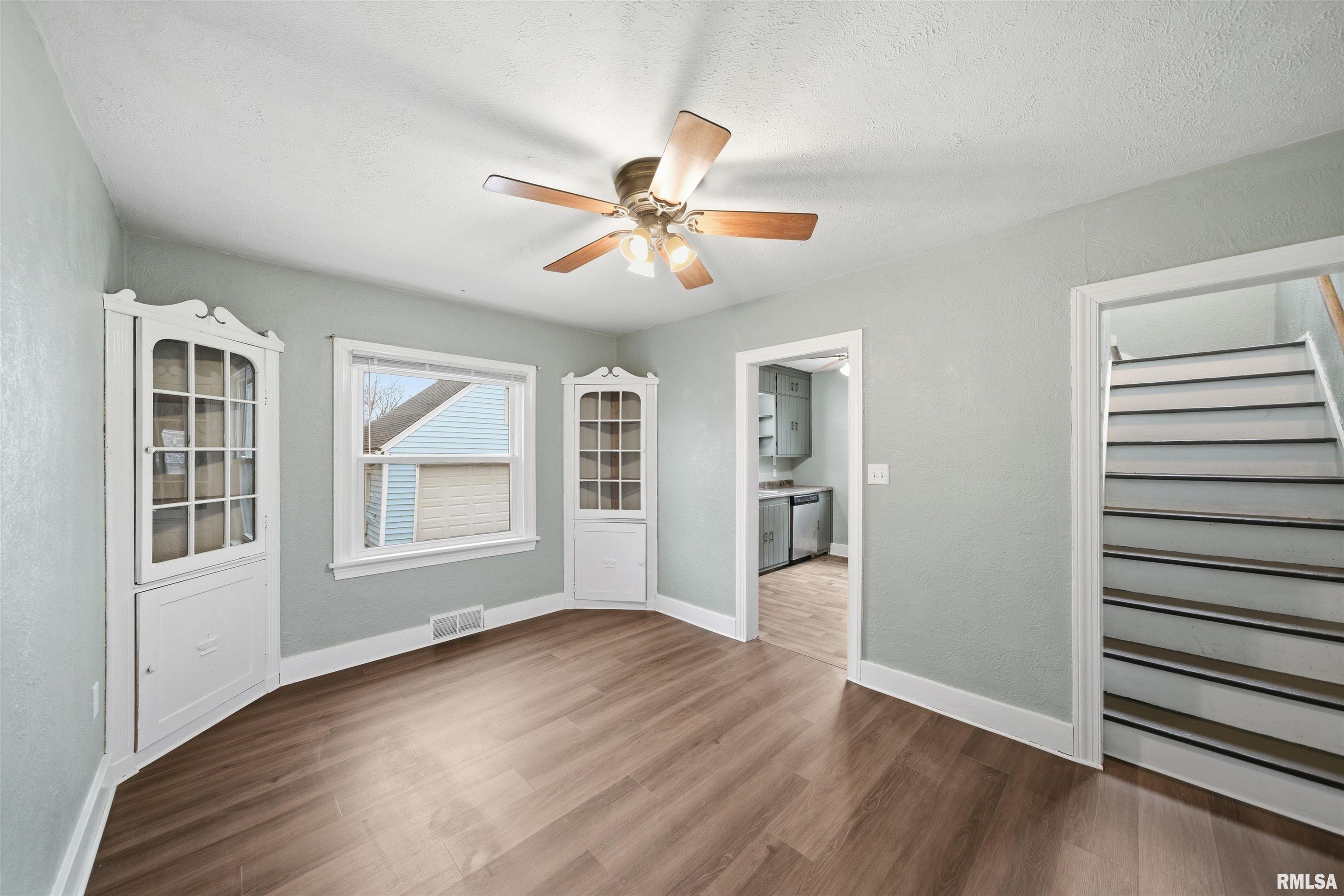 2420 Court Street Pekin, IL 61554 - Photo 9 of 39