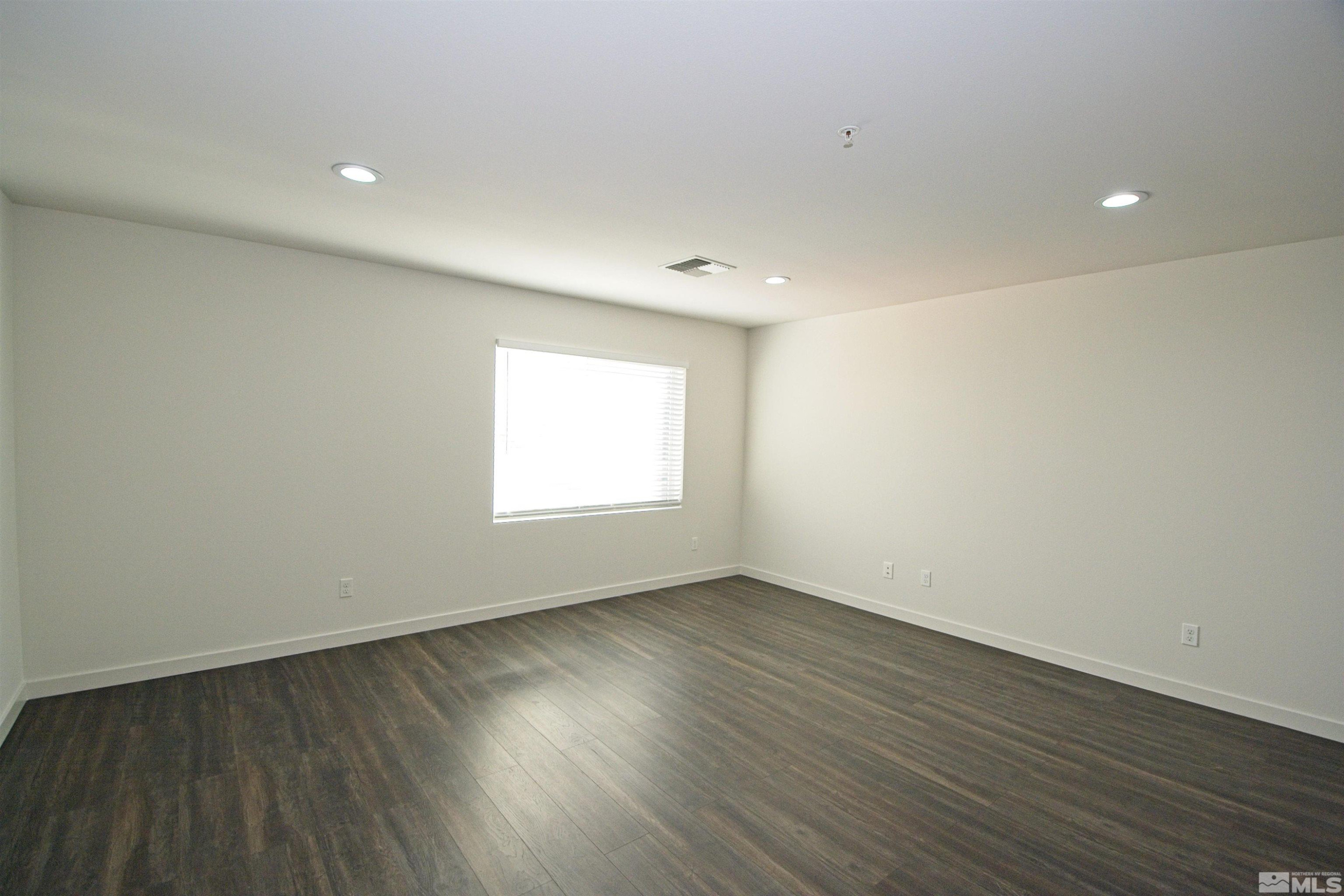 626 Valley Road, Unit 202 Reno, NV 89512 - Photo 6 of 10 Photo 6