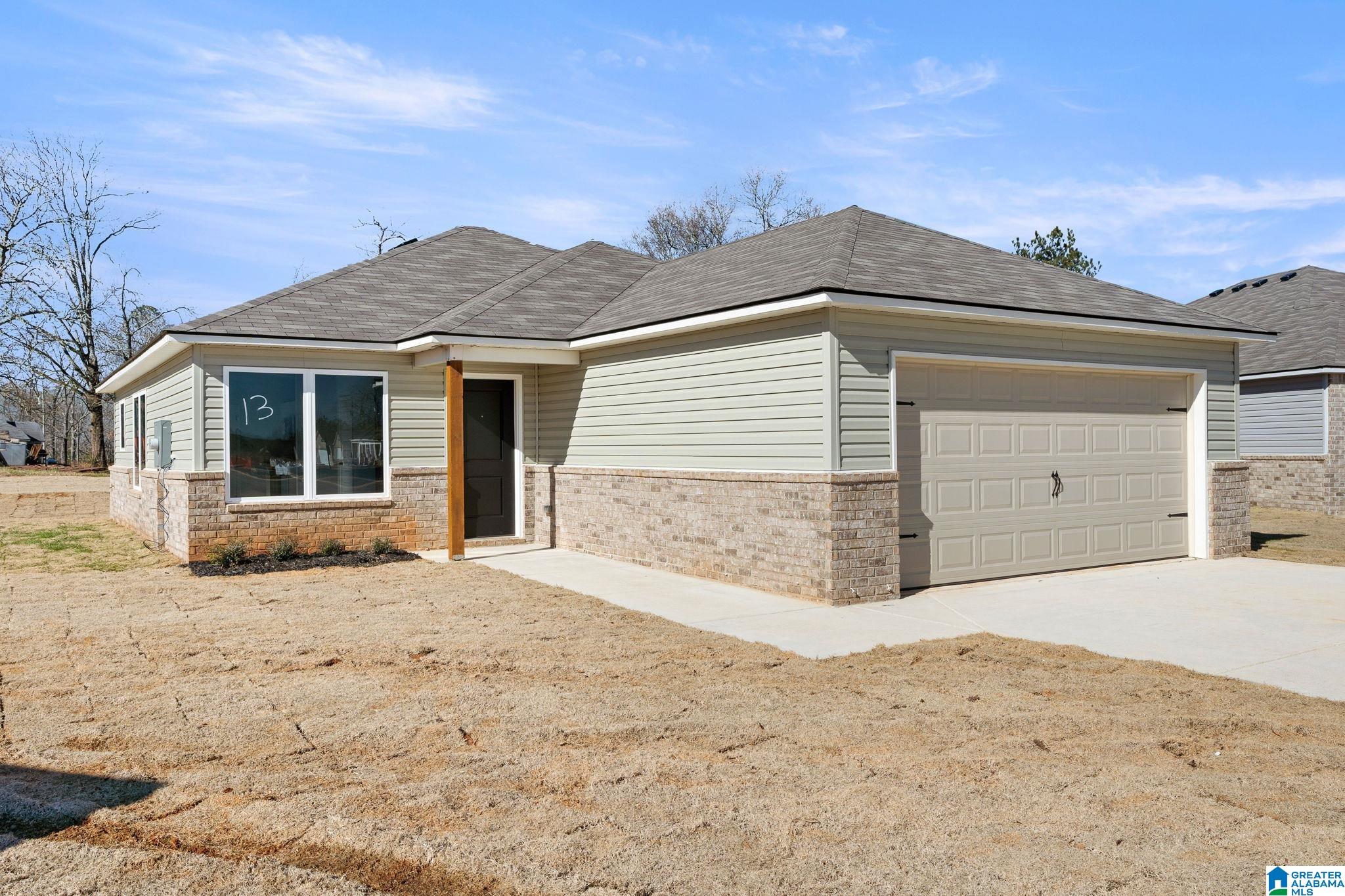 140 Skyline Loop Talladega, AL 35160 - Photo 3 of 23