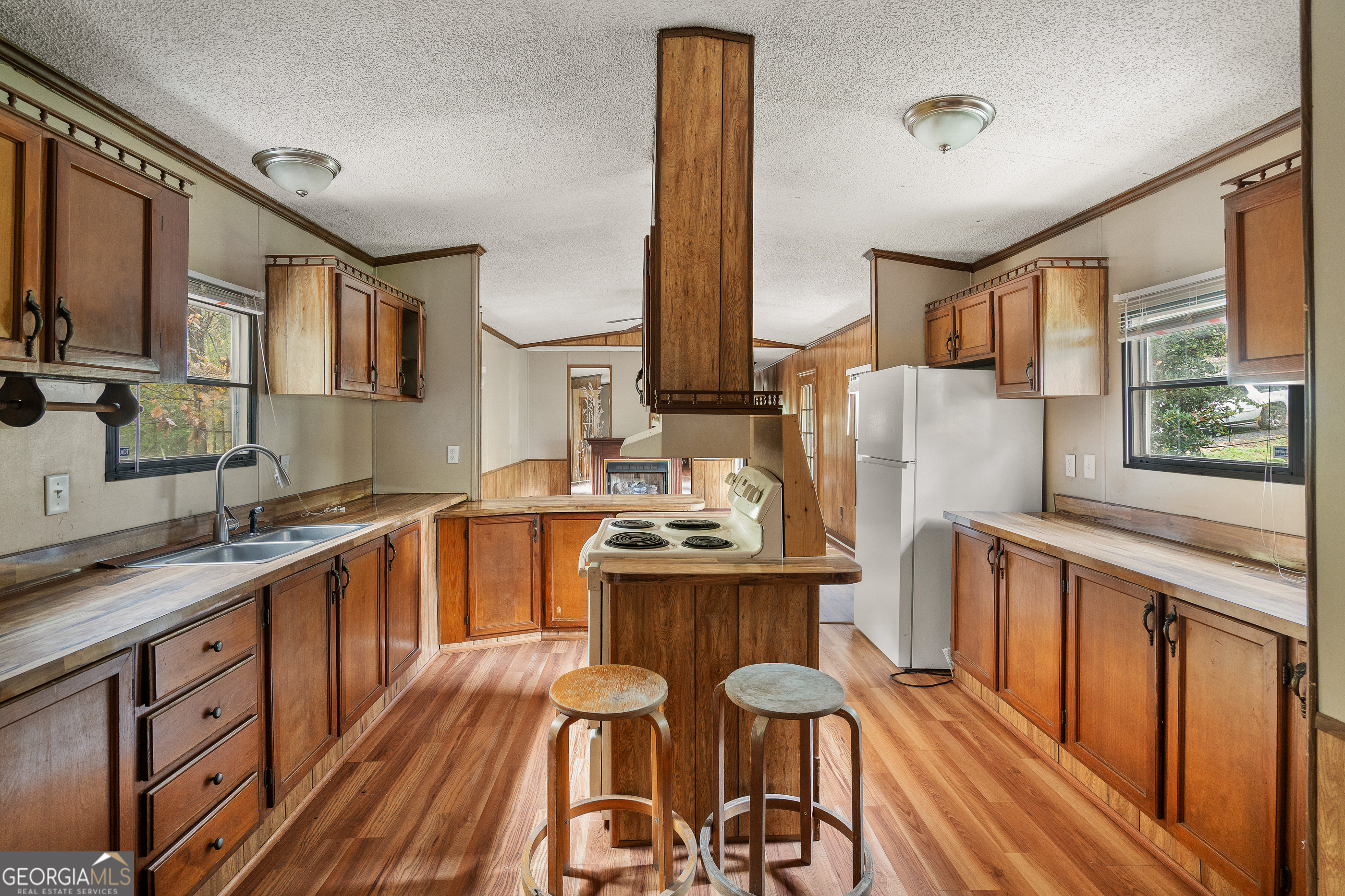 207 Squirrel Avenue Cohutta, GA 30710 - Photo 10 of 38