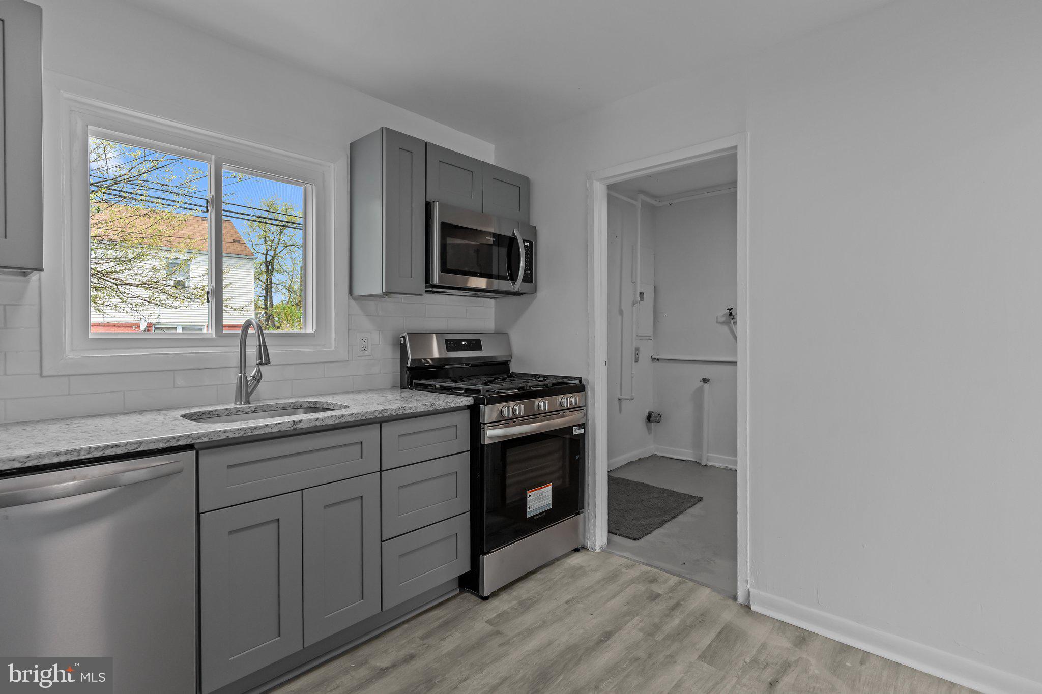 5729 Mitchell Road Levittown, PA 19057 - Photo 11 of 23 Gallery Image 11