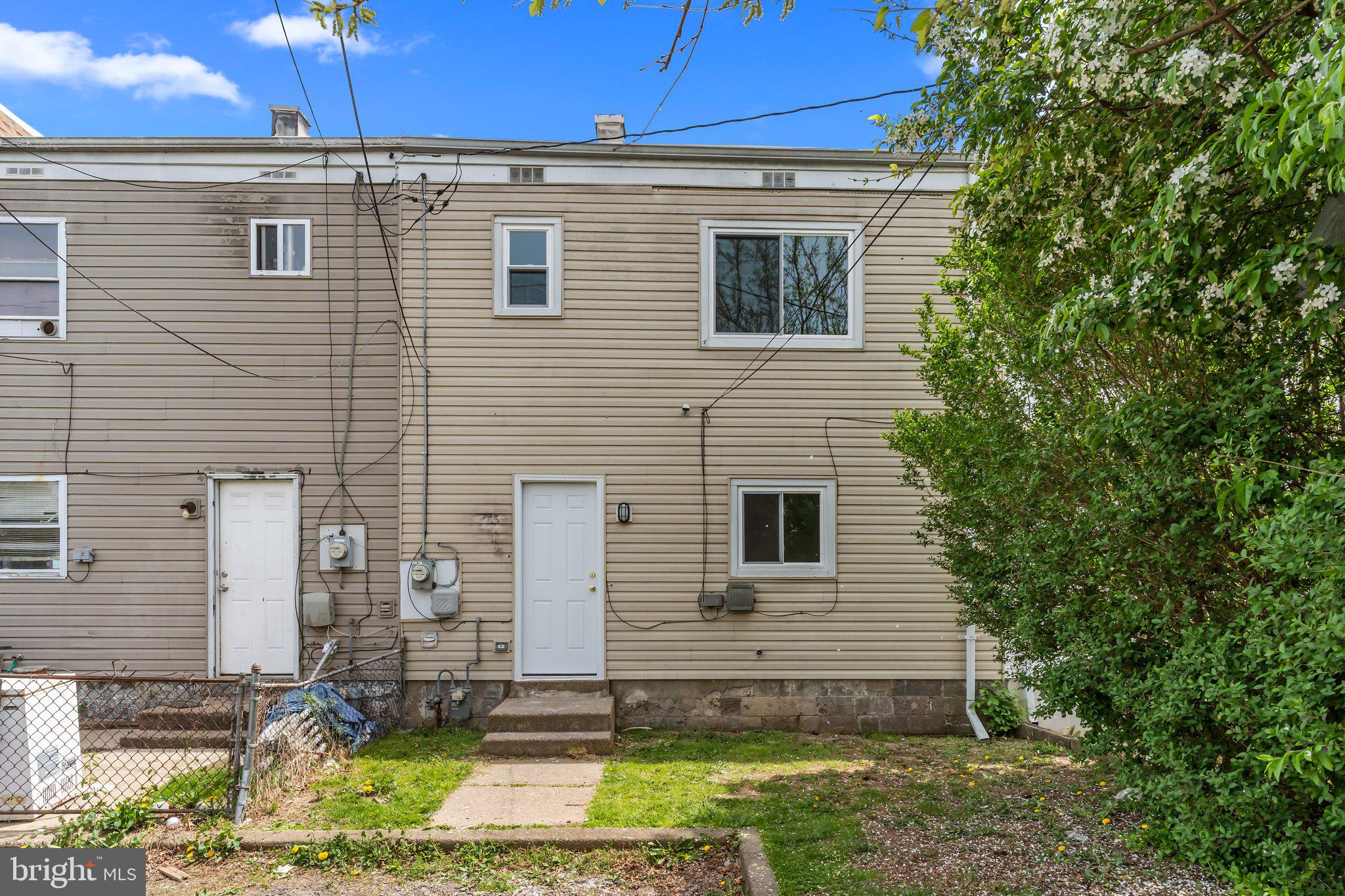 5729 Mitchell Road Levittown, PA 19057 - Photo 2 of 23 Gallery Image 2