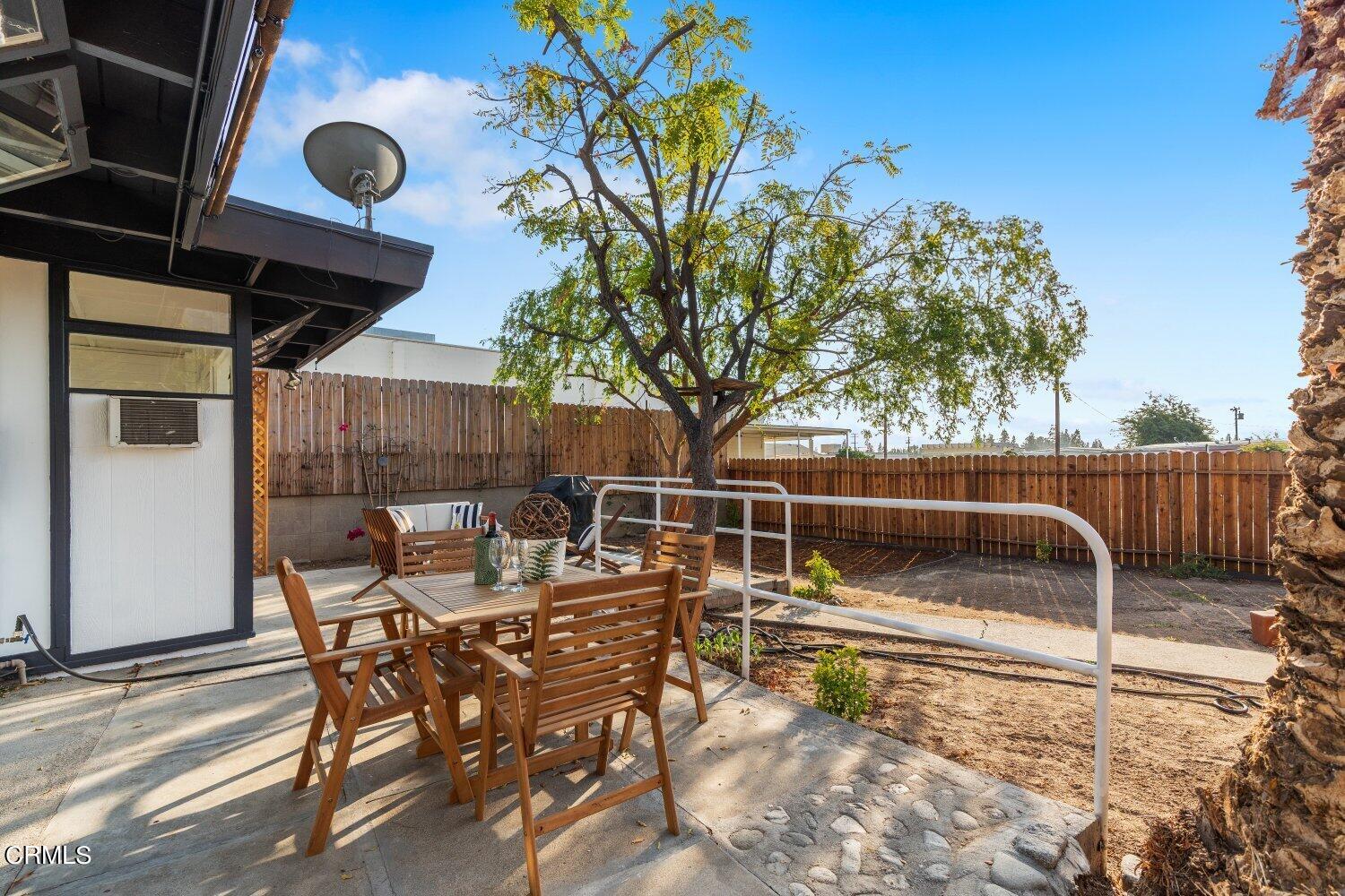 870 Random Lane Duarte, CA 91010 - Photo 24 of 58 172815445267018b54789b45.93354425