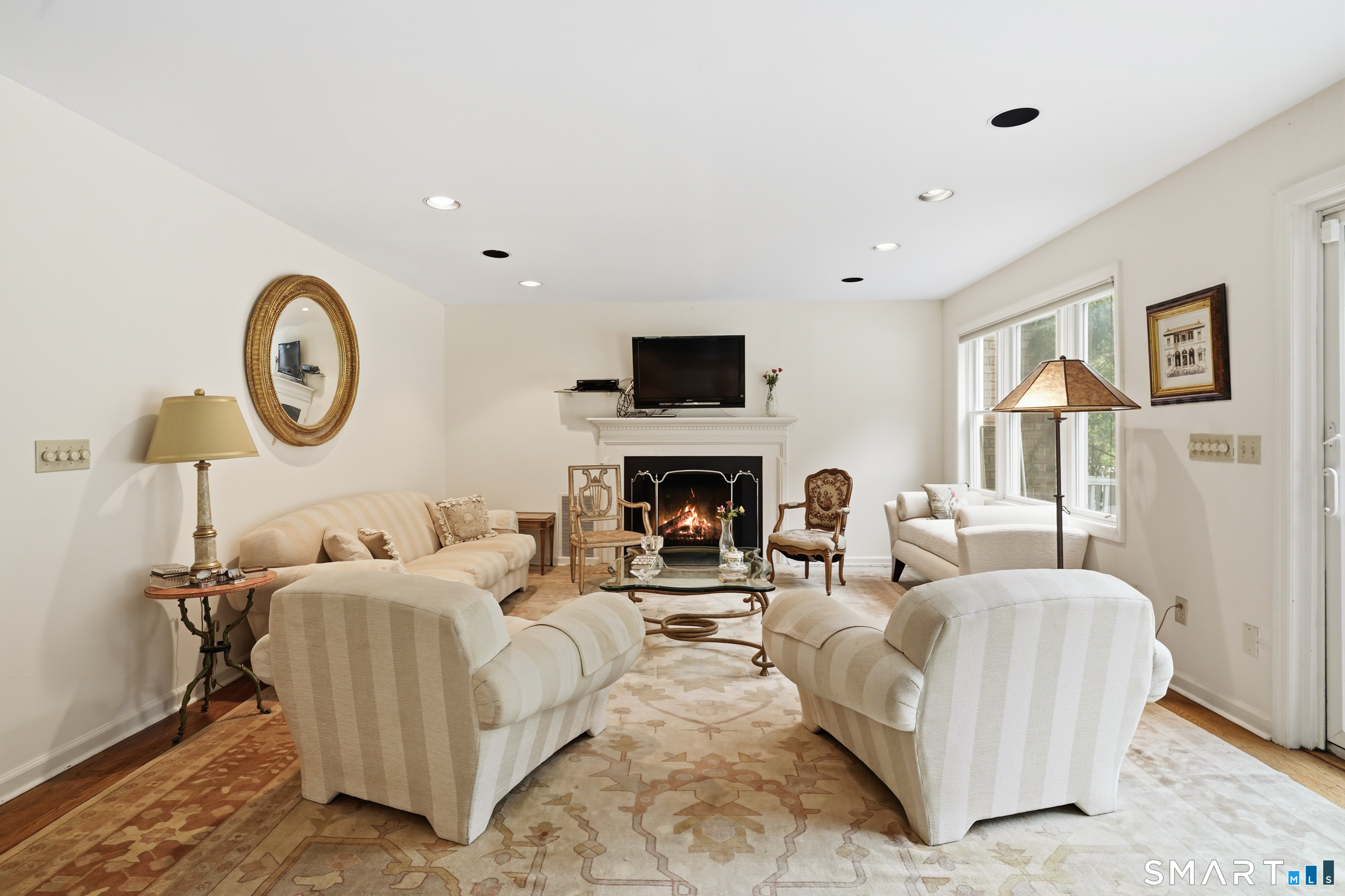 19 Georgetowne North Greenwich, CT 06831 - Photo 9 of 29