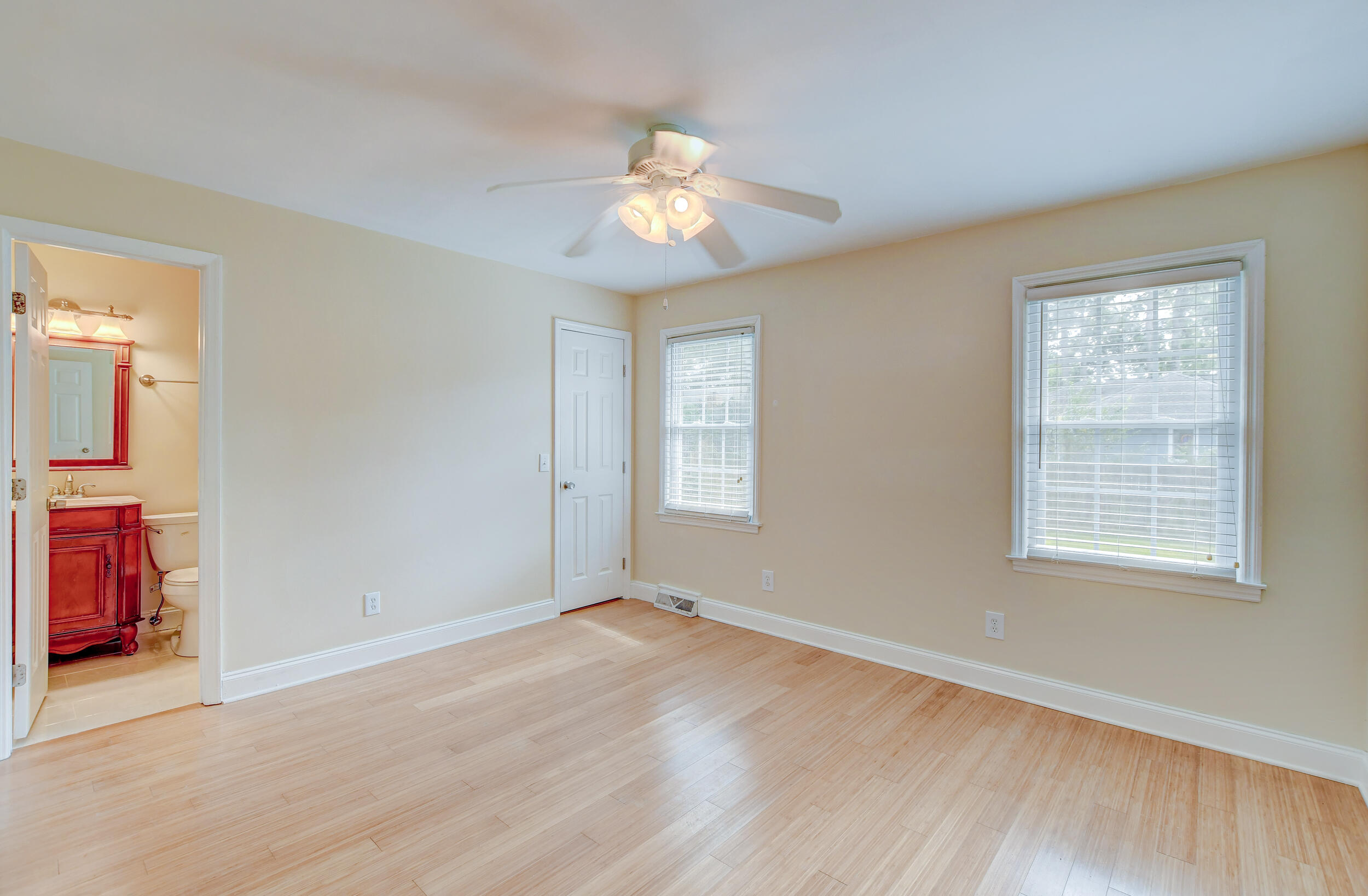 2595 Delhi Road North Charleston, SC 29406 - Photo 12 of 42 DSC_5578_79_80_81_82