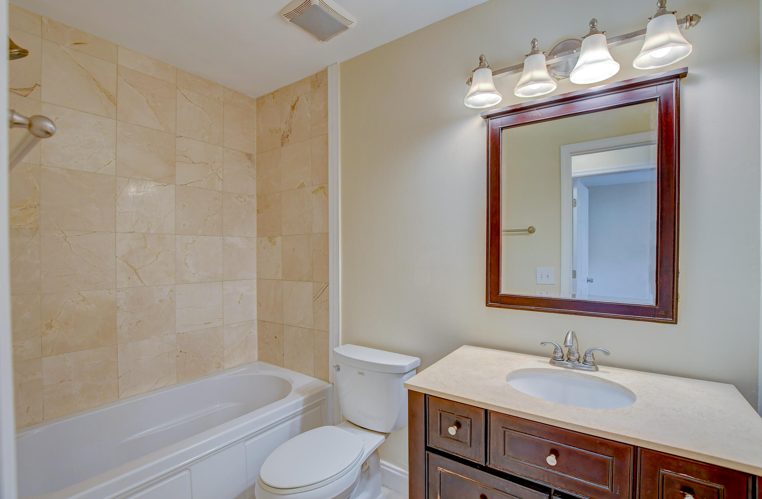 2595 Delhi Road North Charleston, SC 29406 - Photo 17 of 42 DSC_5548_49_50_51_52-Edit