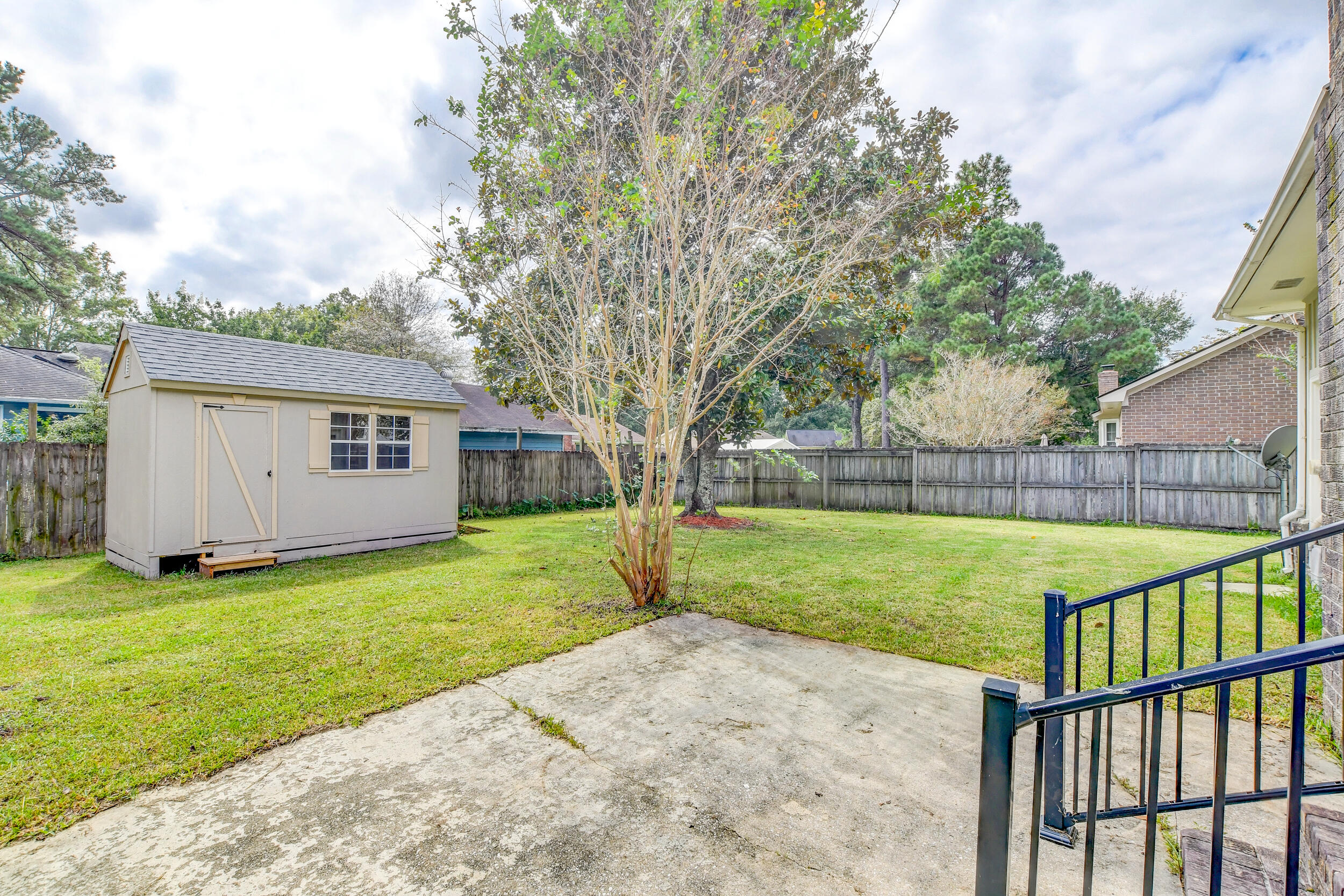 2595 Delhi Road North Charleston, SC 29406 - Photo 21 of 42 DSC_5598_599_600_601_602