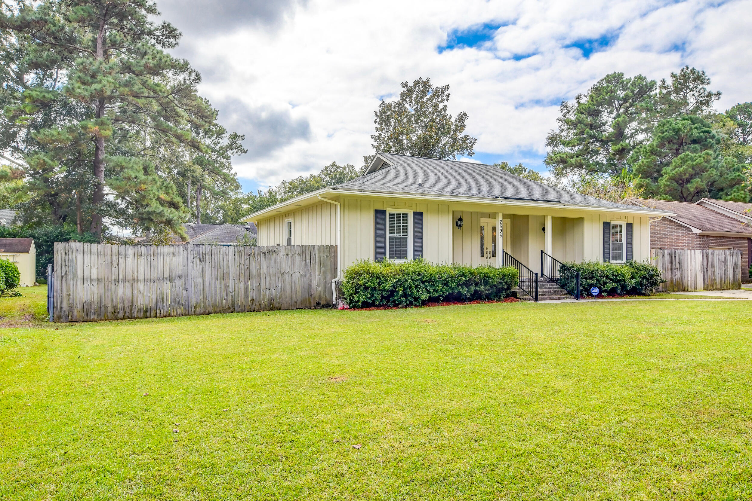 2595 Delhi Road North Charleston, SC 29406 - Photo 42 of 42 DSC_5423_4_5_6_7