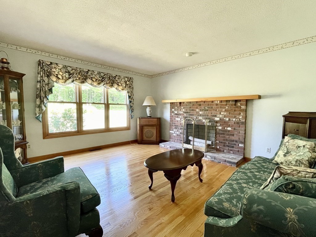 140 Hillside Road Southwick, MA 01077 - Photo 16 of 27 Gallery Image 16
