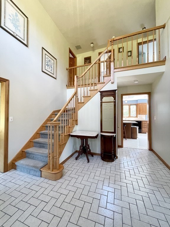 140 Hillside Road Southwick, MA 01077 - Photo 6 of 27 Gallery Image 6