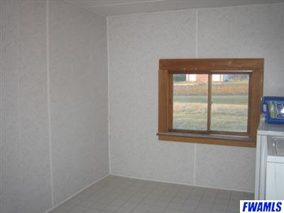 6920 North Meridian Road Uniondale, IN 46791 - Photo 3 of 4