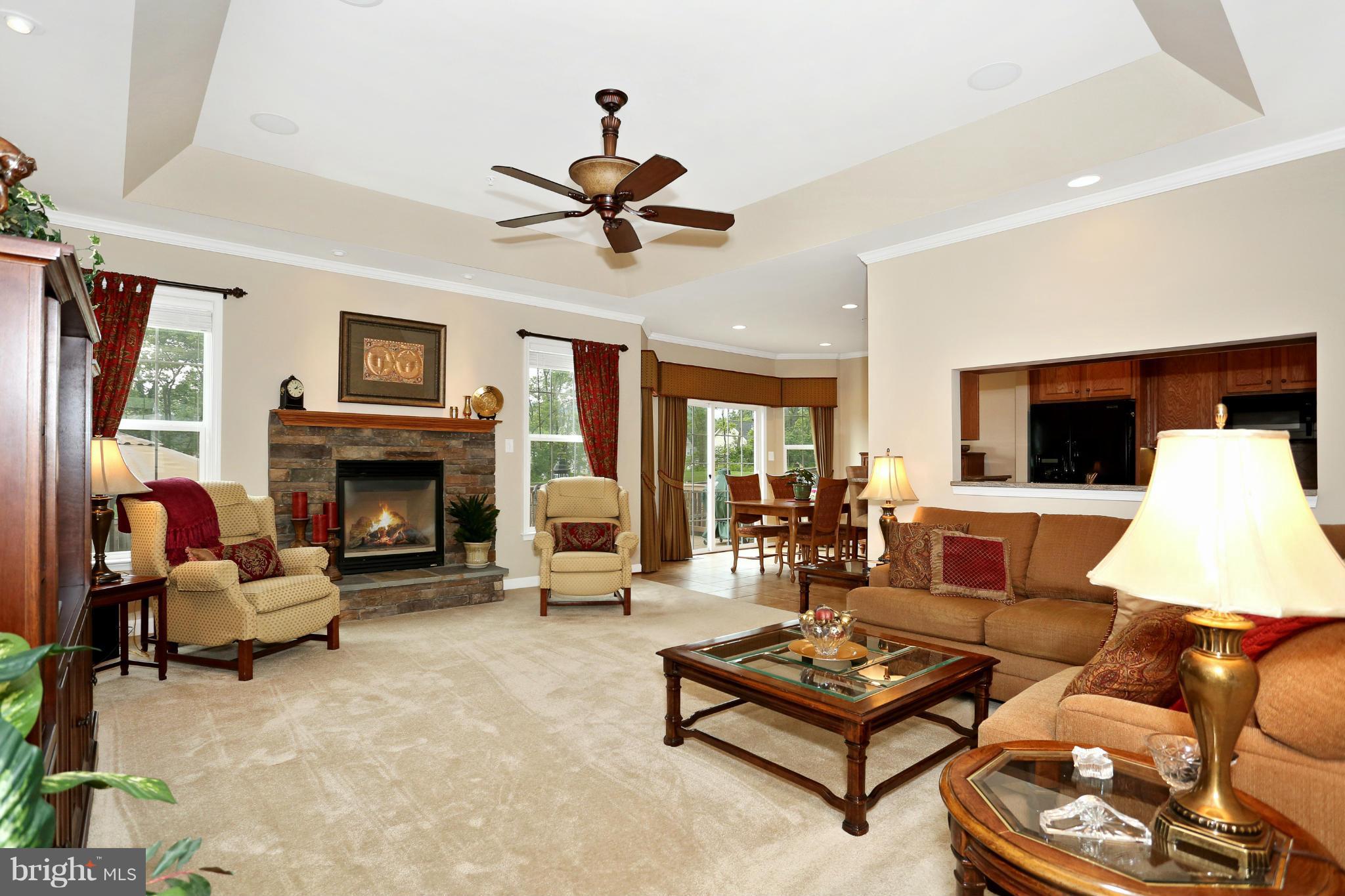 4000 Pennyfields Lock Court Point of Rocks, MD 21777 - Photo 5 of 30 Living Room
