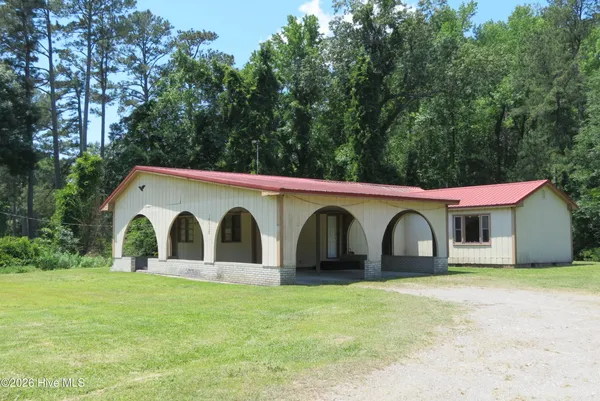 $89,000 | 17038 East Nc 55 Highway, Bayboro, NC 28515