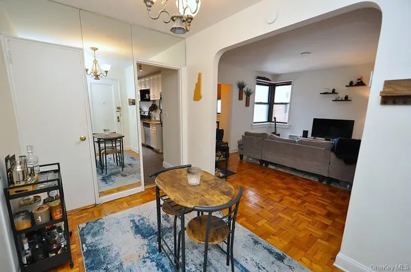$155,000 | 142 Garth Road, Unit 1A, Scarsdale, NY 10583
