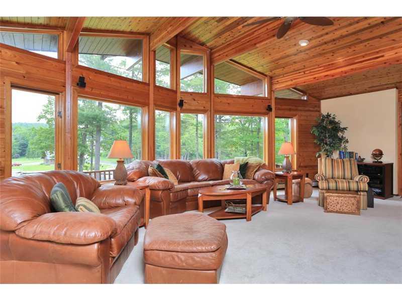 9 Sokokis Point Road Windham, ME 04062 - Photo 5 of 24 Den/Family/Great Room.