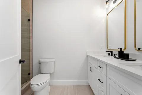 $699,900 | 28 Swan Avenue, Unit PH, Boston, MA 02128