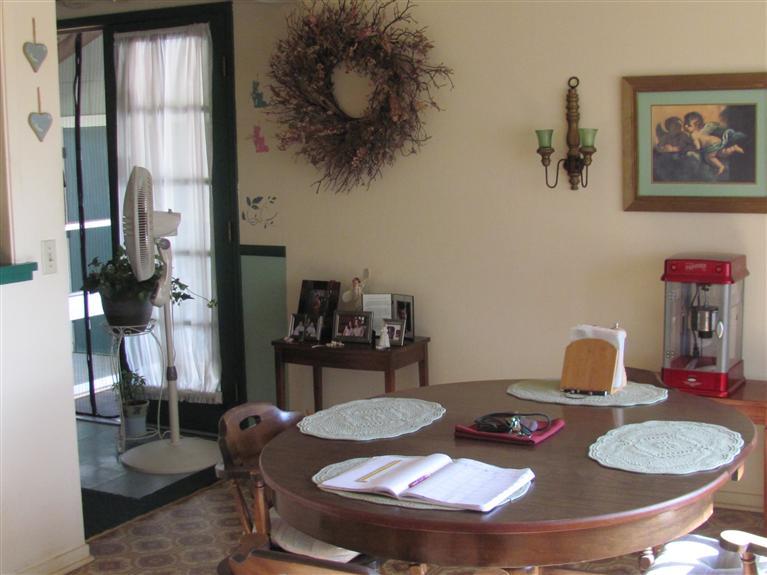23252 Manning Avenue Reedley, CA 93654 - Photo 3 of 26 Gallery Image 3