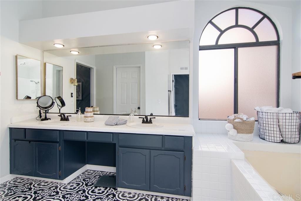 3575 Quail View Street Spring Valley, CA 91977 - Photo 17 of 25 Gallery Image 17