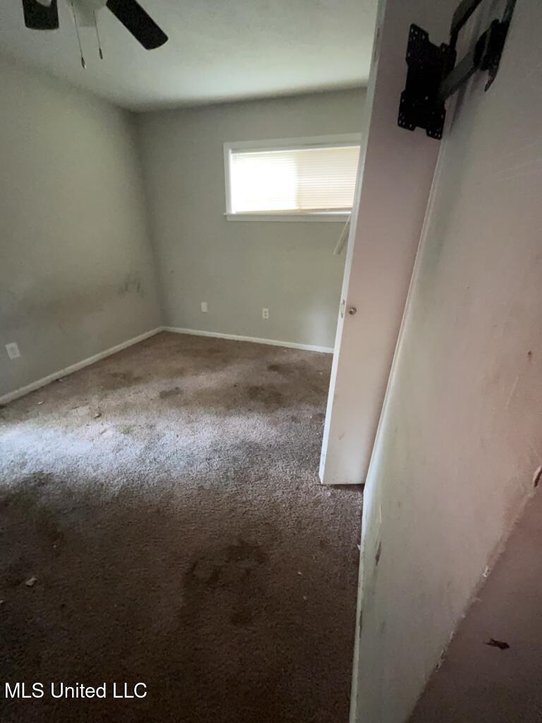 916 Palm Street Jackson, MS 39212 - Photo 4 of 8 2025_06_24_14_25_49