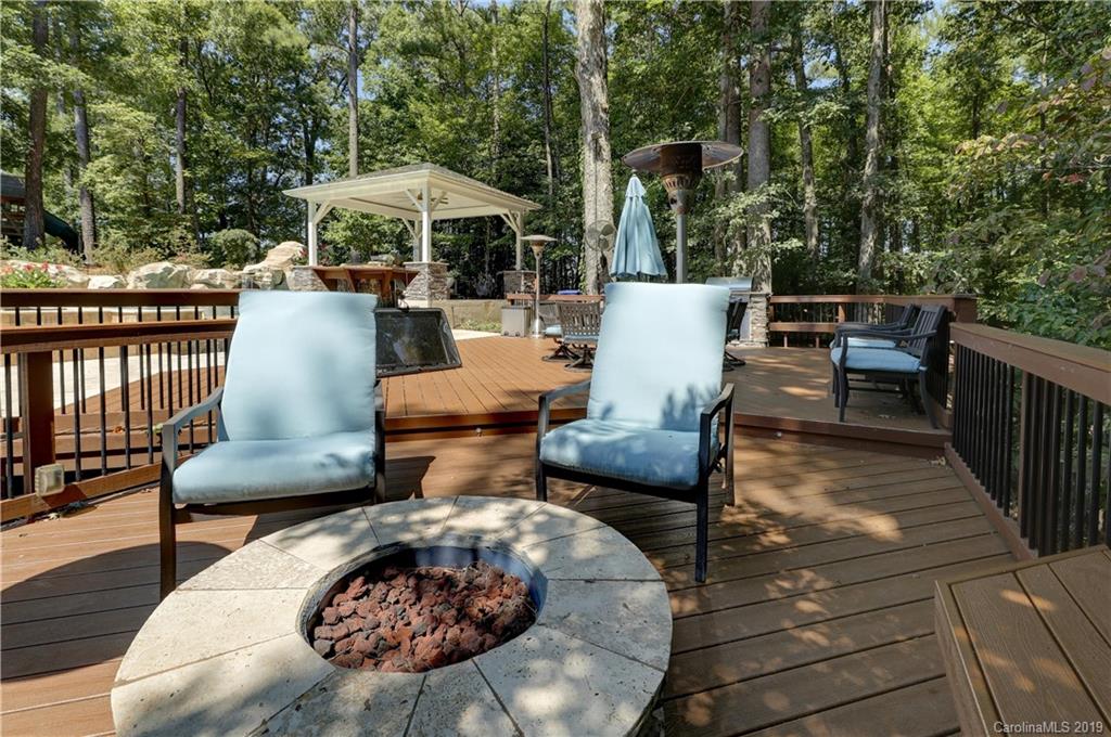 5849 Savona Terrace Fort Mill, SC 29708 - Photo 44 of 48 Gallery Image 44