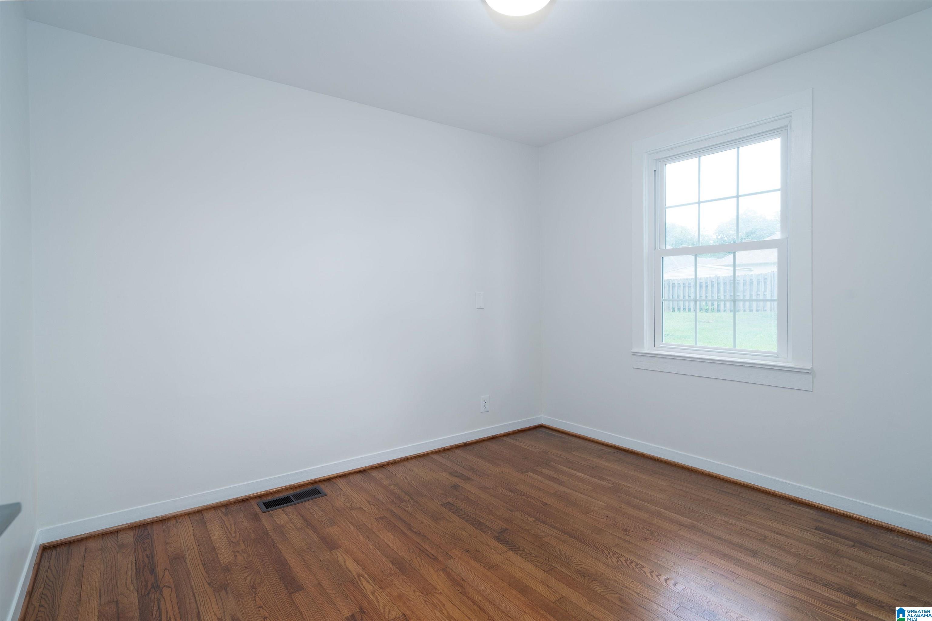 628 South Parkell Avenue Bessemer, AL 35023 - Photo 24 of 39