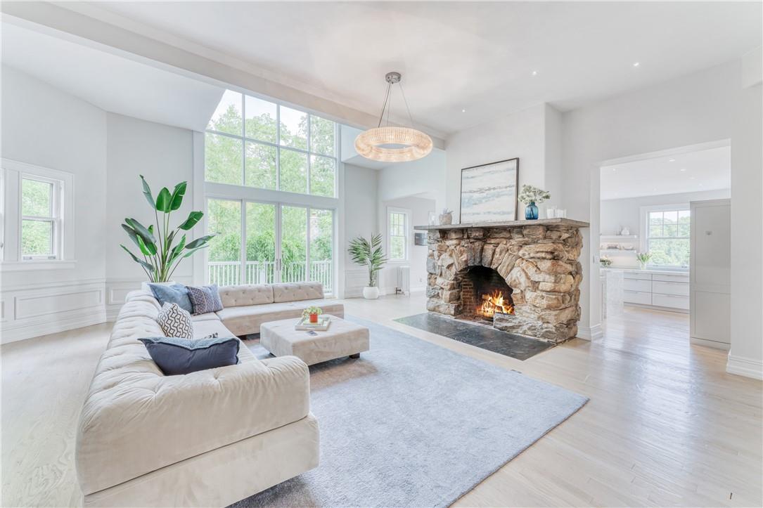 28 Park Avenue Bronxville, NY 10708 - Photo 1 of 1 Welcome to 28 Park Avenue