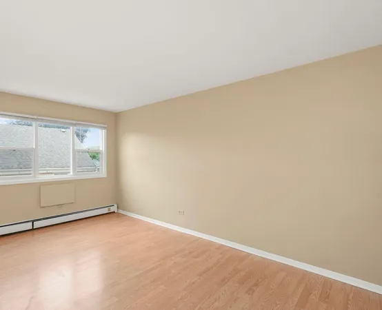 $1,150 | 1213 34th Avenue, Unit 16, Melrose Park, IL 60160