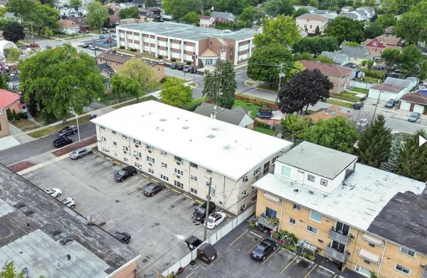$1,150 | 1213 34th Avenue, Unit 16, Melrose Park, IL 60160