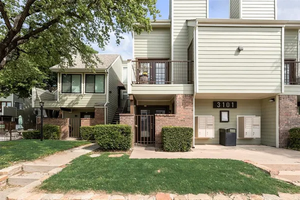 $160,000 | 3101 Sondra Drive, Unit 107, Fort Worth, TX 76107