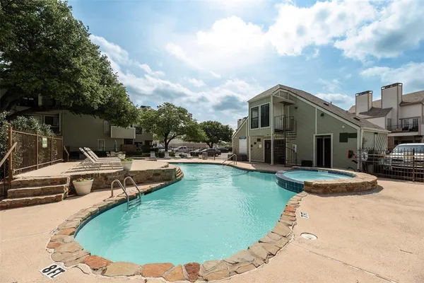 $160,000 | 3101 Sondra Drive, Unit 107, Fort Worth, TX 76107