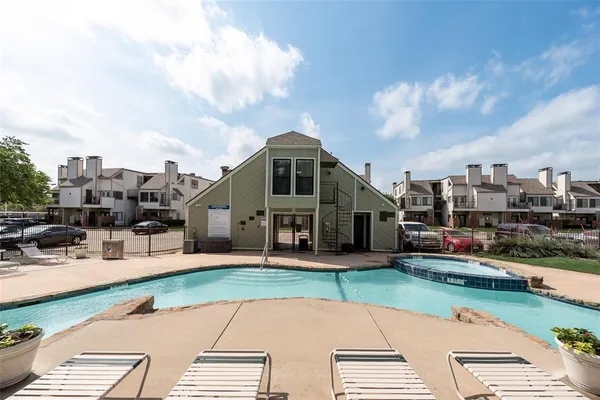 $160,000 | 3101 Sondra Drive, Unit 107, Fort Worth, TX 76107