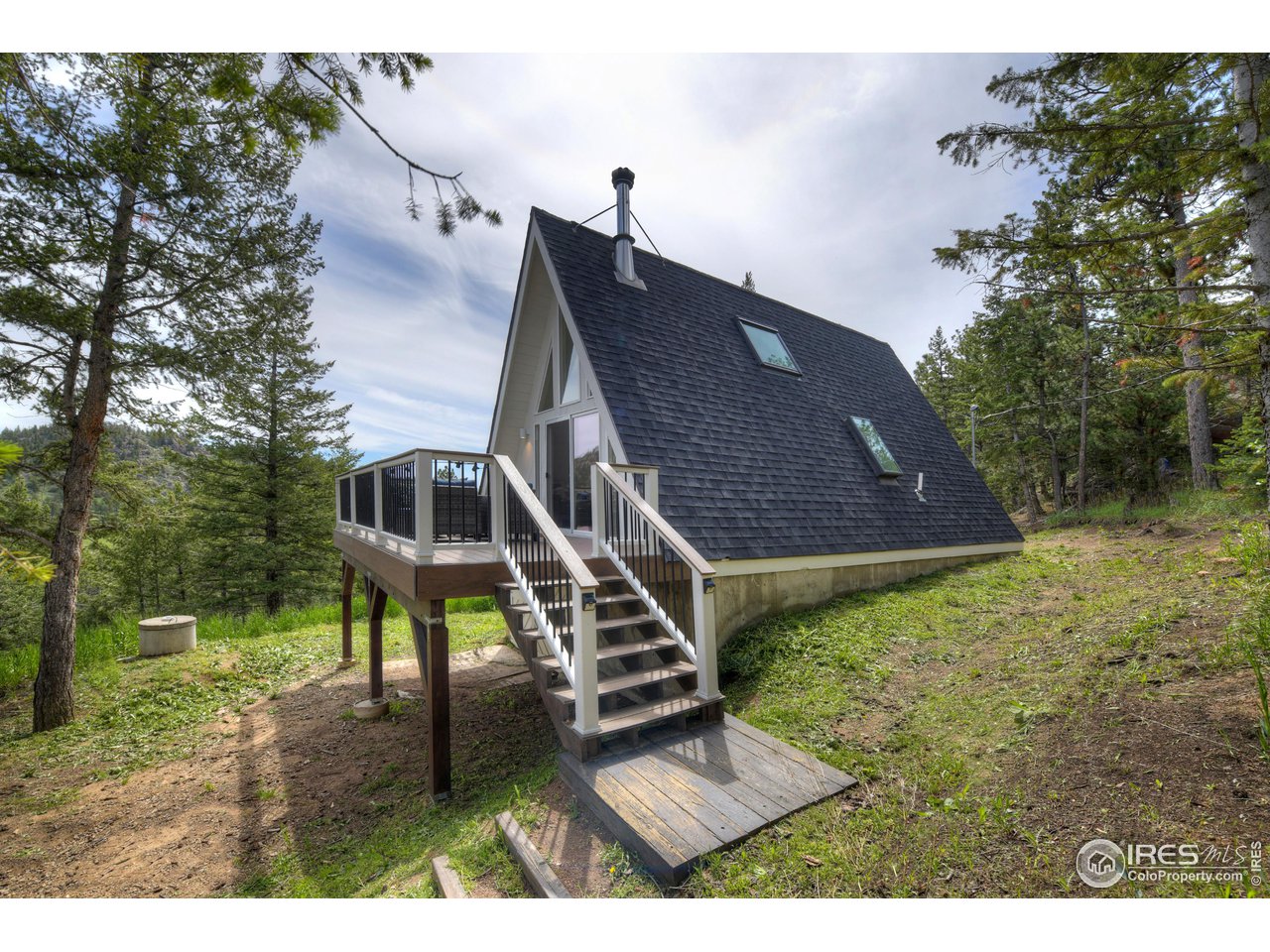 100 Elk Road Lyons, CO 80540 - Photo 21 of 36 Gallery Image 21