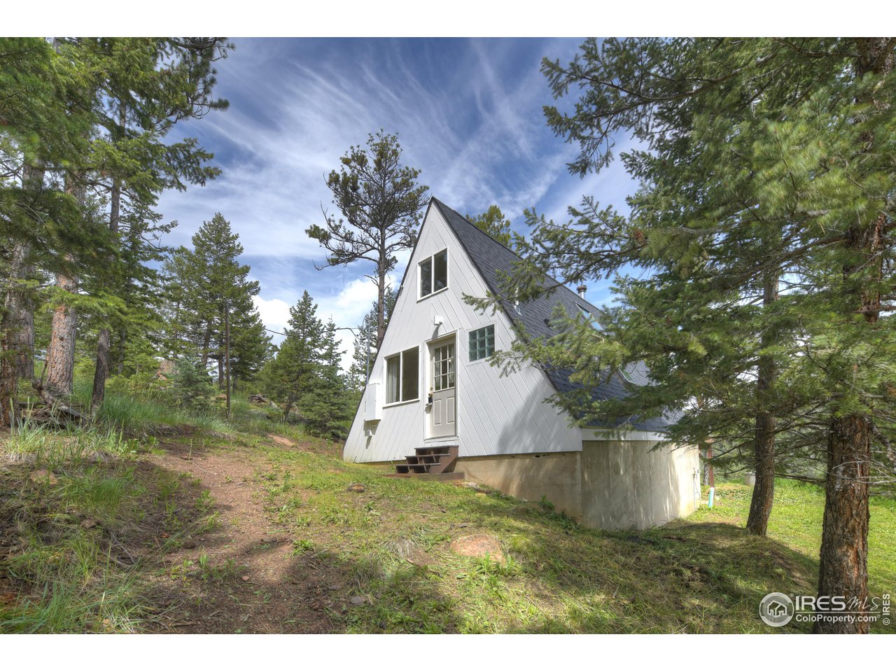100 Elk Road Lyons, CO 80540 - Photo 33 of 36 Gallery Image 33