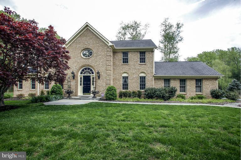 7701 Brickyard Road Potomac, MD 20854 - Photo 1 of 1 Exterior (Front)