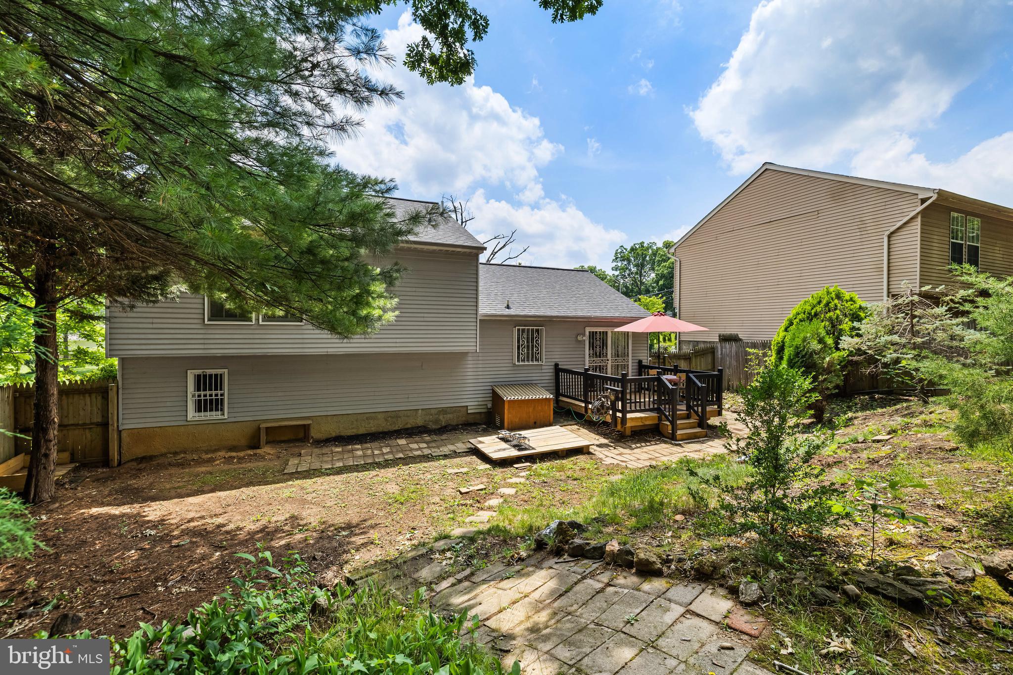 7040 Johnnycake Road Baltimore, MD 21228 - Photo 24 of 31