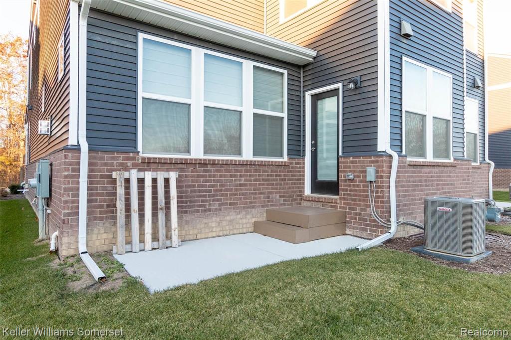 2854 Prairie View Road Ann Arbor, MI 48108 - Photo 45 of 48