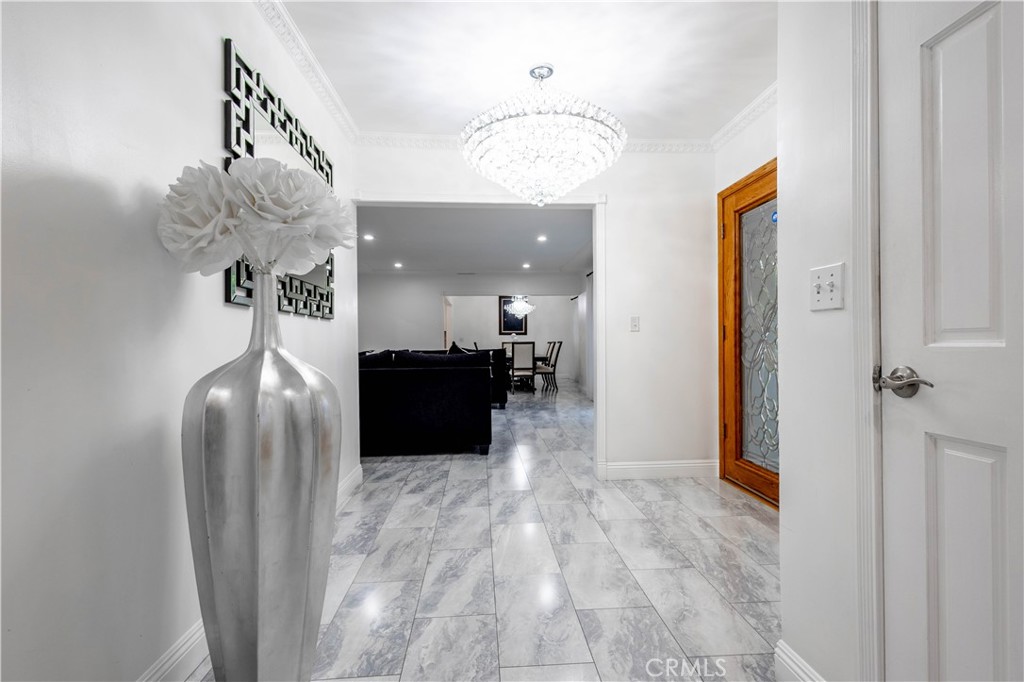 7847 Brookmill Road Downey, CA 90241 - Photo 6 of 71