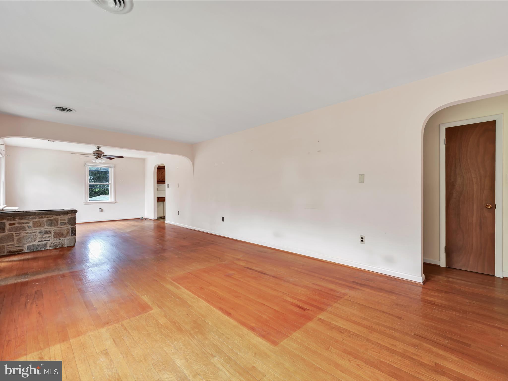 7182 Kopp Road Spring Grove, PA 17362 - Photo 14 of 52 living room 1d