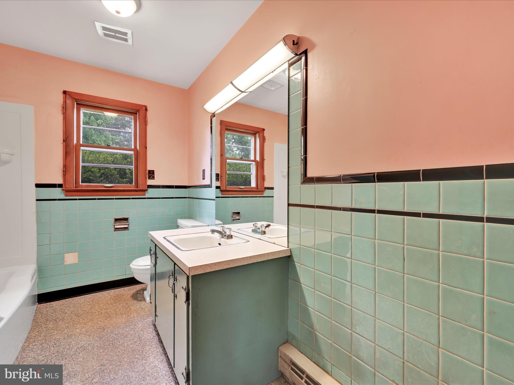 7182 Kopp Road Spring Grove, PA 17362 - Photo 27 of 52 bathroom 2
