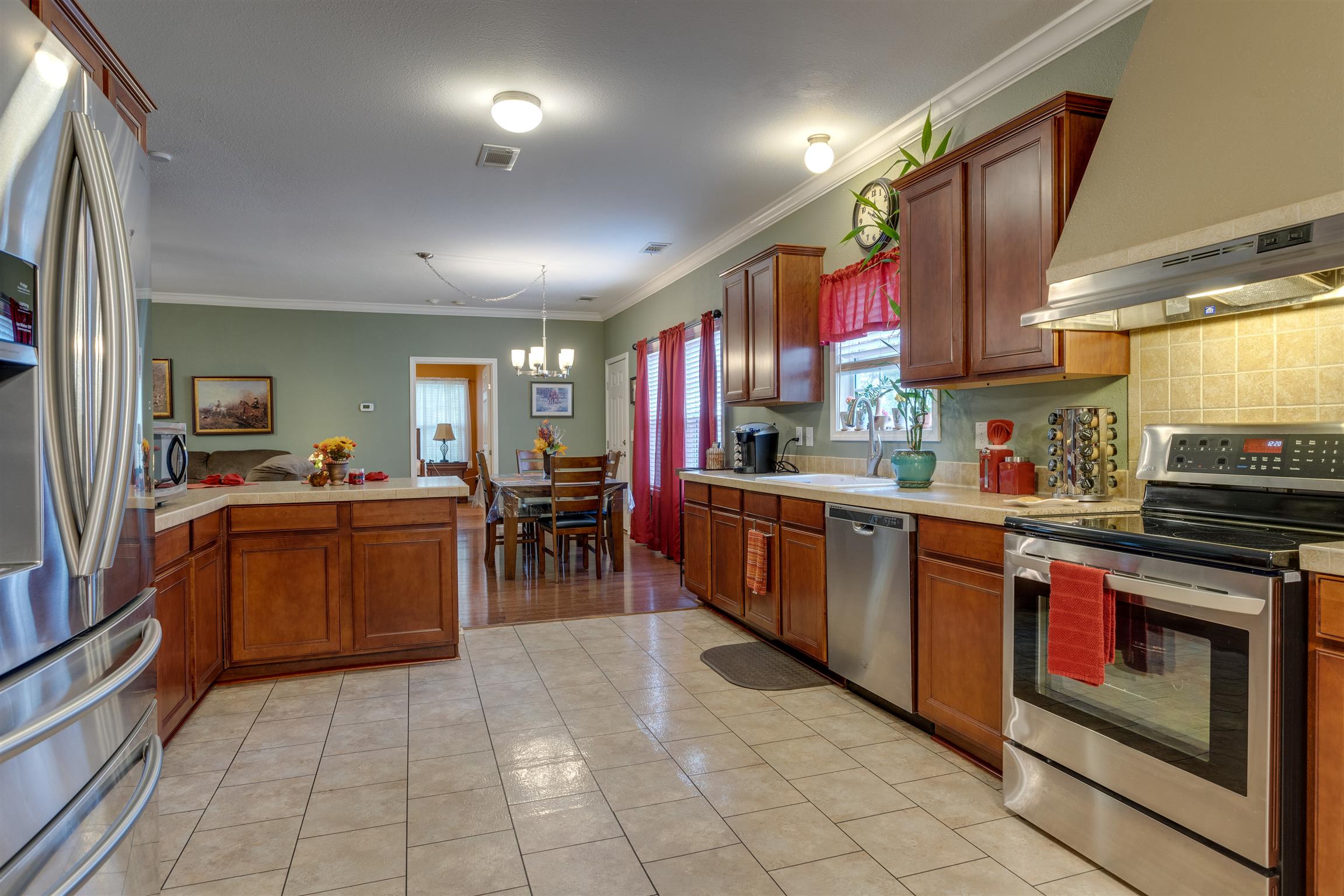3675 Ball Hollow Road Pulaski, TN 38478 - Photo 5 of 28 All newer SS Appliances. Oven has never been used!