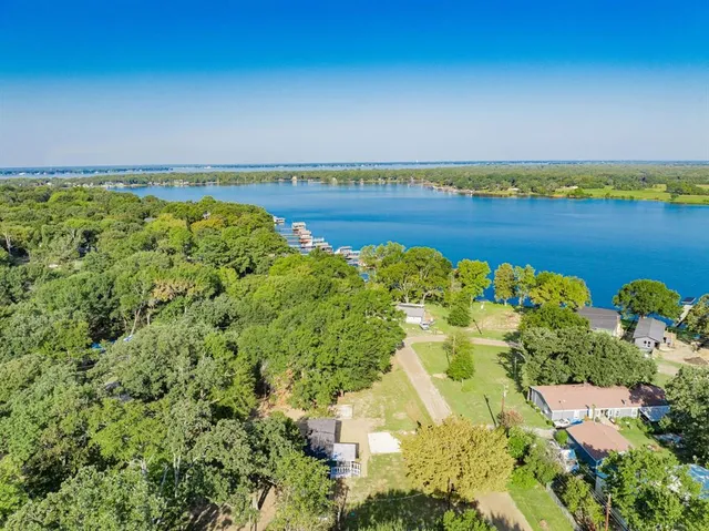 $149,900 | 106 Creekwood Drive, Mabank, TX 75156